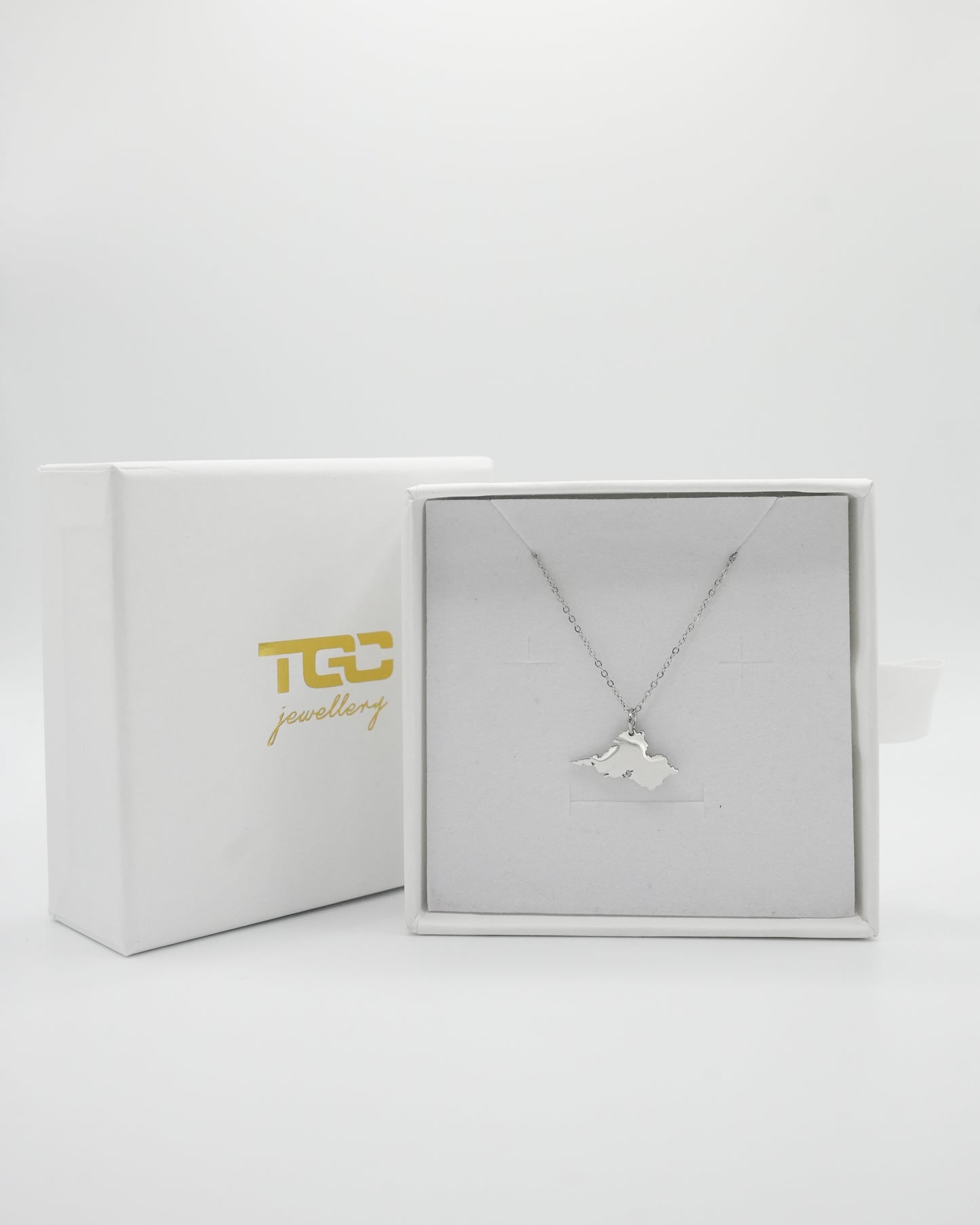 Clare Necklace