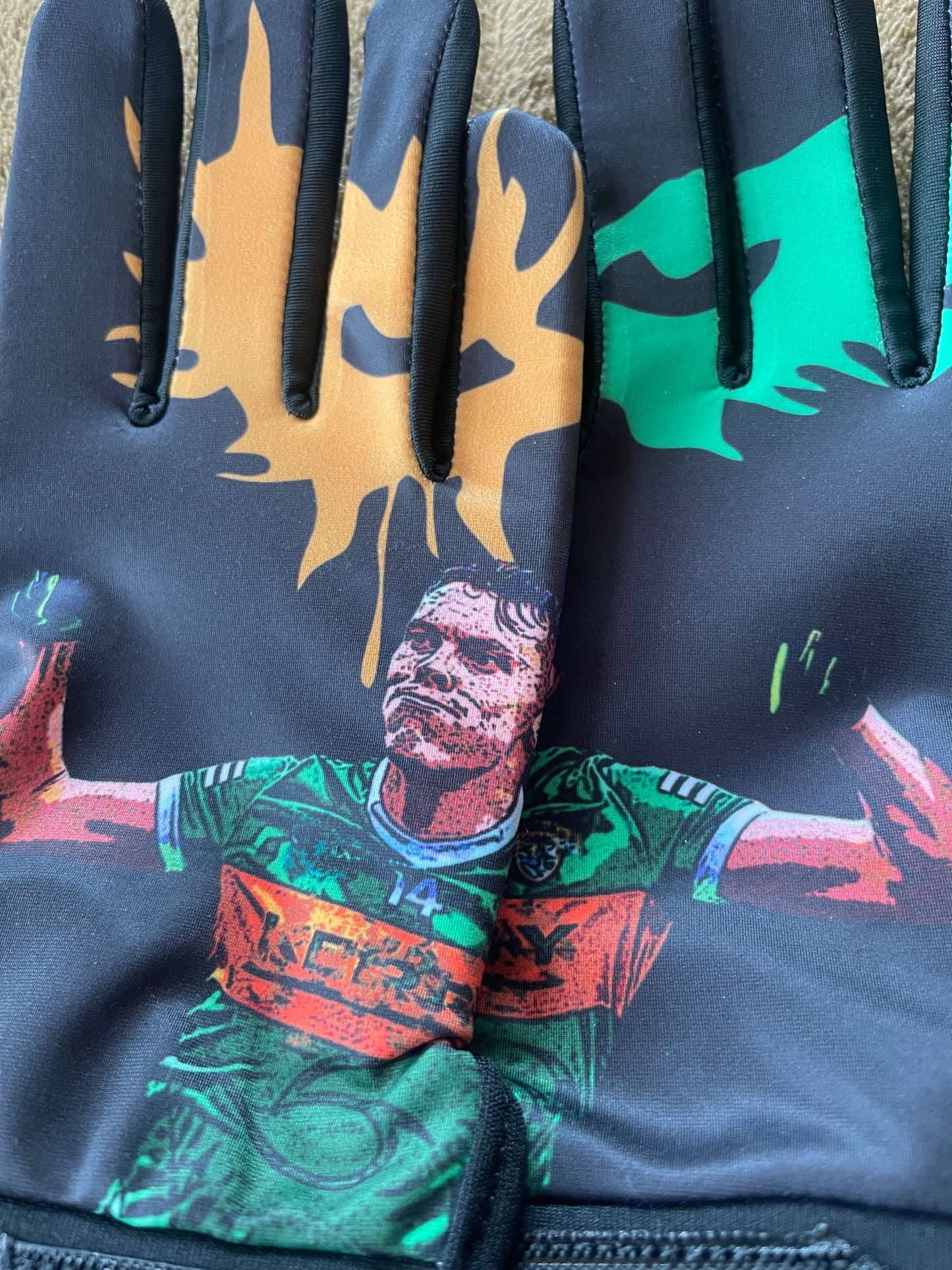 Special Edition David Clifford Art Gloves