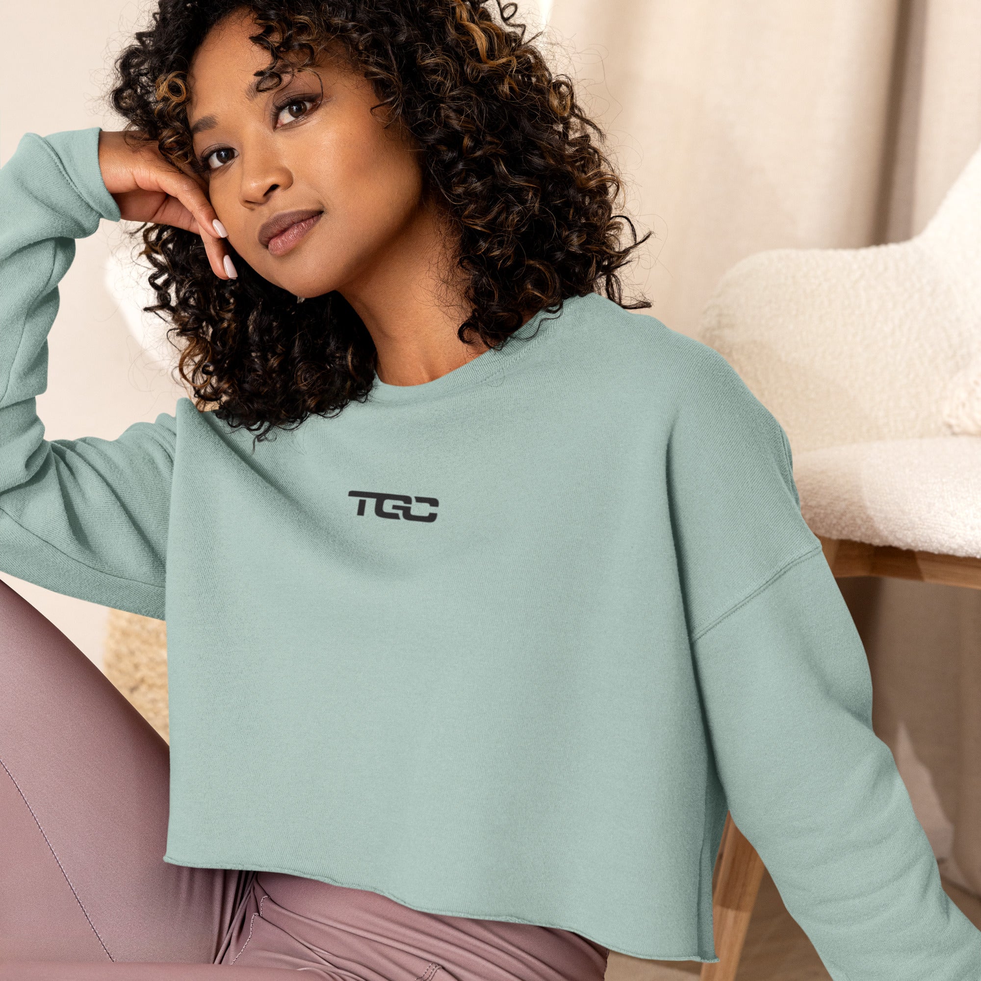 Women's outlet Cropped Sweatshirt